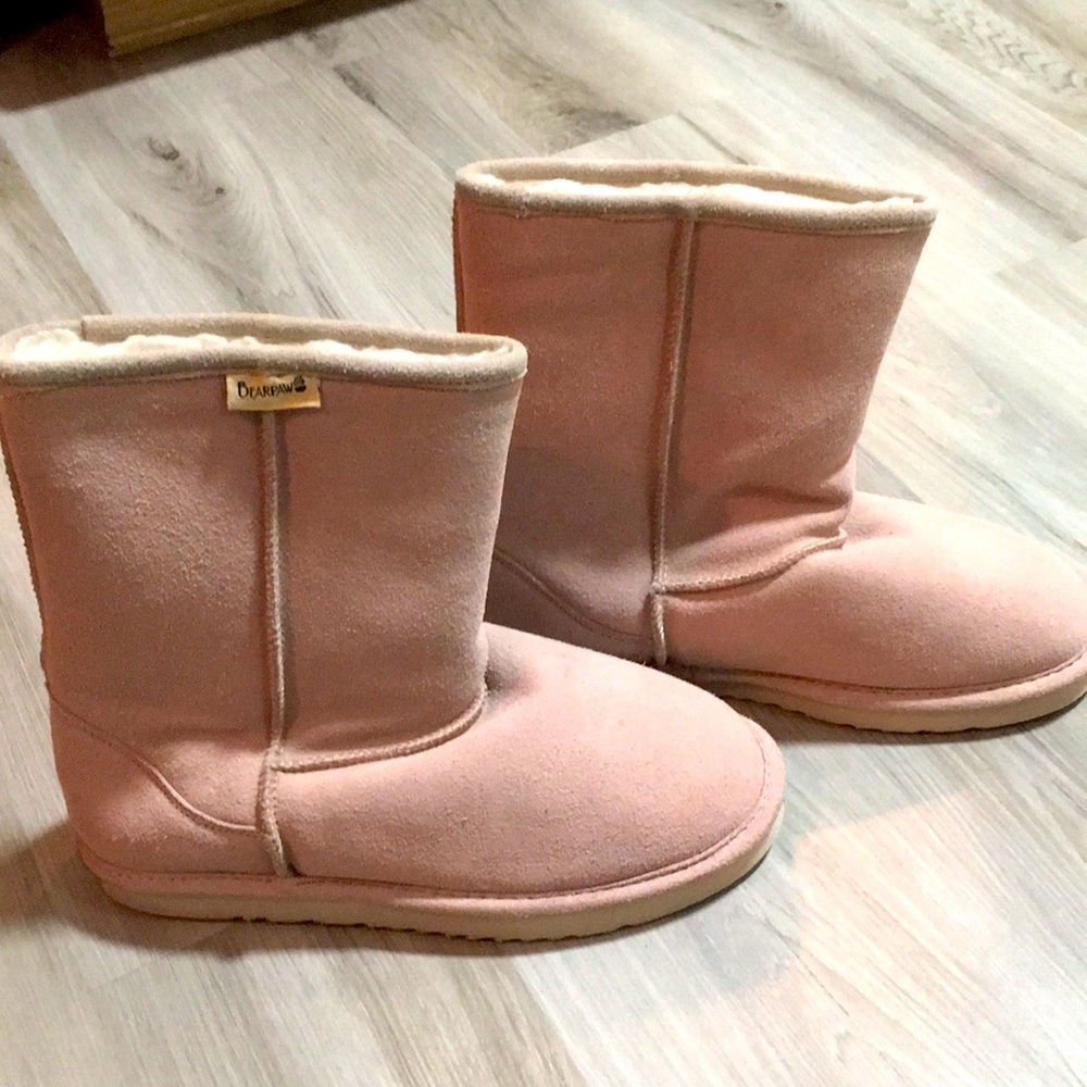 Bearpaw Boots Size 10